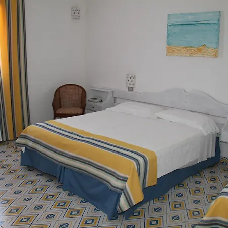 Tre Botti Hotel 3*